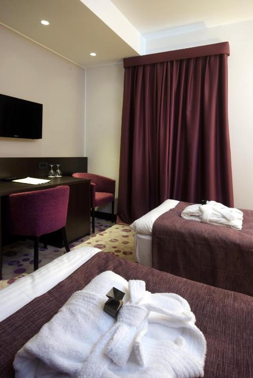 Hotel Park Doboj Rum bild