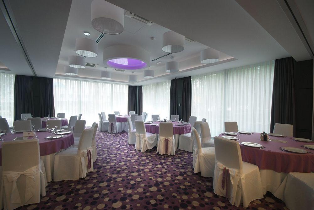 Hotel Park Doboj Exteriör bild
